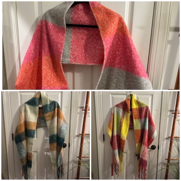 Steve Madden Colorblock Oblong Long Scarves, with Fringe Detail. Versatile! - Picture 2 of 16